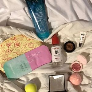 11 Piece Makeup and Bath&Body